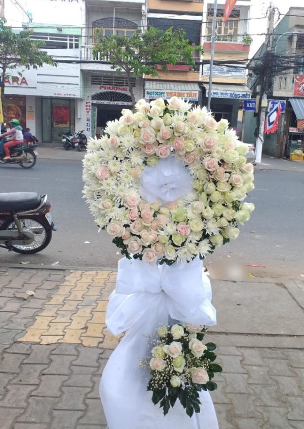Kệ hoa đám tang - 16